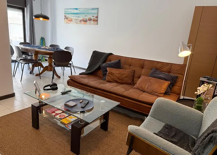 Апартаменты Ocean View Getaway Албуфейра