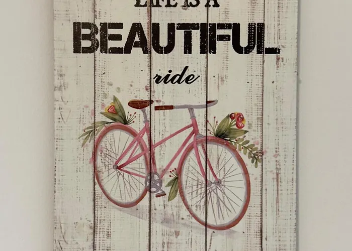 Апартаменты Ocean View Getaway *