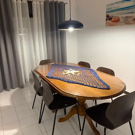 Ocean View Getaway Daire *