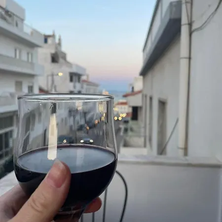 Ocean View Getaway شقة *