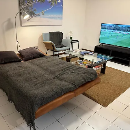 Ocean View Getaway شقة *